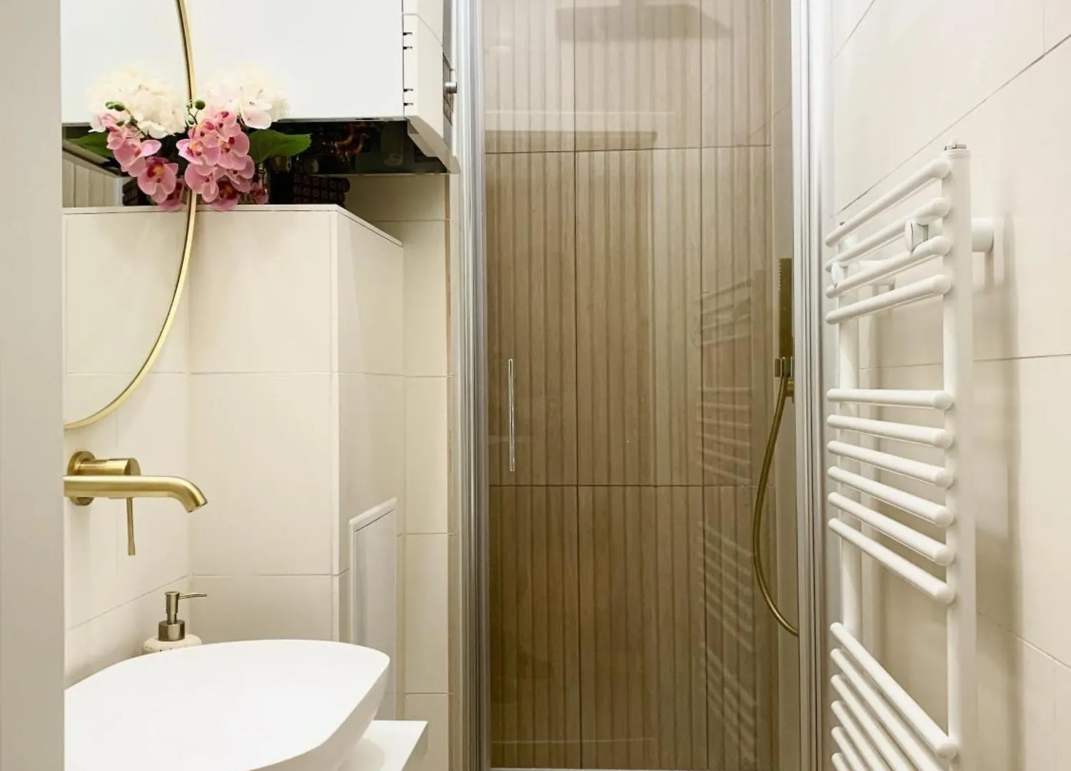 ברלין Cosy, Spacious, And Central דירה